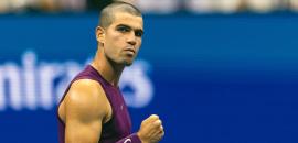 PIX: Alcaraz charges into US Open second round