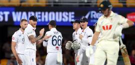 'England must change mindset to salvage Ashes'
