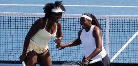PIX: Venus Williams makes winning return!
