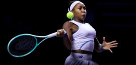Gauff crushes Paolini to stay alive at WTA Finals