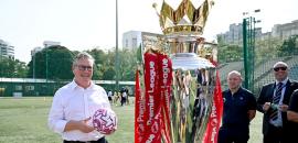 What's British PM Doing With Mumbai Footballers?