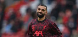 Carragher says Salah shouldn't start away games