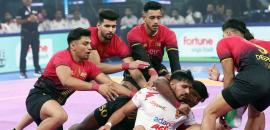 PKL: Bengaluru Bulls crush Gujarat Giants to seal Top-4 spot