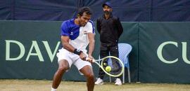 Davis Cup: Balaji-Bollipalli lose doubles but India lead 2-1