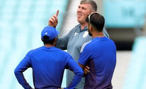 Oval curator who silenced Gambhir and stole the show