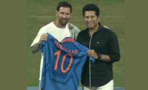 PIX: When Messi met Tendulkar