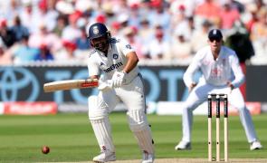 'We need to invest trust in Karun Nair'