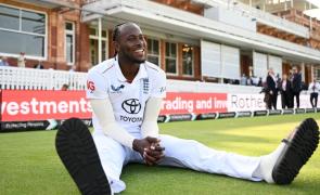 'Archer was inspired by Ganguly's shirt swing'