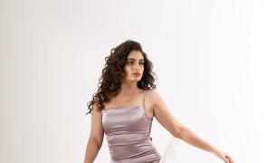 Tejaswini And Her Many Moods