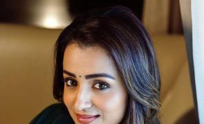 Navratri, Day 5: Trisha, Ananya Get Gorgeous In Green