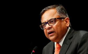 Tata Sons Delays Decision on Chandrasekaran's Third Term