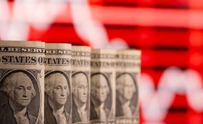 India's forex kitty drops by $1.18 bn to $695.49 bn