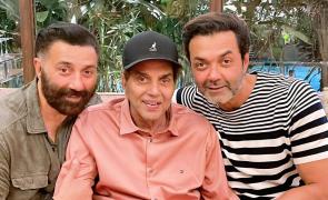 Sunny-Bobby Immerse Dharmendra's Ashes In Ganga