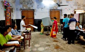 SC directs Maha to hold local body polls, links results to quota verdict