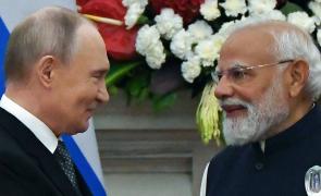 Putin-Modi selfie speaks thousand words: US representative