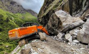 2 soldiers killed, 3 hurt as boulder falls on vehicle in Ladakh