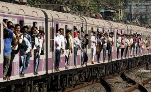 Professor stabbed to death by passenger on Mumbai local