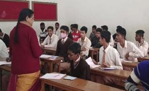 Gujarat shocker: Student slaps teacher, brings mob to school to threaten her