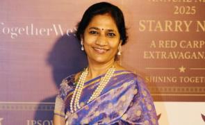 The saree-clad officer who made Devuji surrender