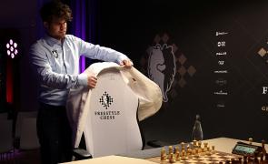 FIDE allows players to wear jeans at Doha Rapid & Blitz