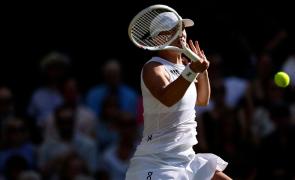 Swiatek to face resilient Anisimova for Wimbledon glory