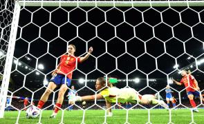 PIX: Spain, Italy through to women's Euros quarter-finals