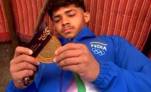 How a Boy from Slums Fought His Way to Asian Gold