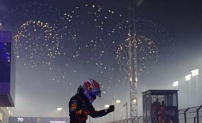 Verstappen adds twist to F1 title race with Qatar win