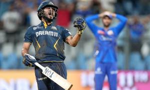 IPL PIX: GT edge MI under DLS method, go top of table