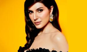 Elnaaz Is All About Sass 'n' Sparkle