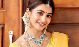 Navratri, Day 4: Pooja, Kriti Shine Bright in Yellow