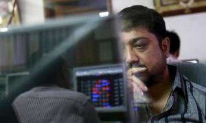 Markets snap 5-day rally; Sensex tumbles over 600 pts