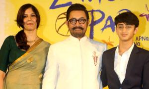 Aamir's Movie Date With Gauri Spratt