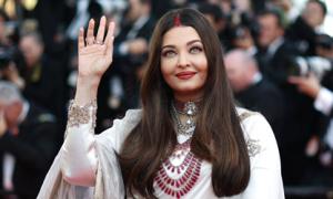 Why Aishwarya Wore Sindoor To Cannes?