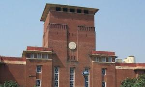 DU to drop Pak poet who penned 'saare jahan se achha'