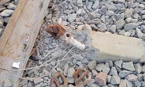 Broken rail track found in UP's Jaunpur, traffic hit