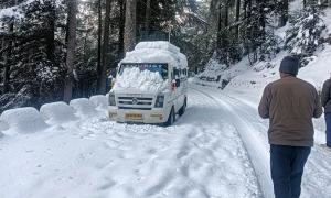 It's A White Christmas In Uttarkashi