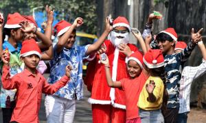 'Jingle Bellwa' to Bhangra Santa: Christmas goes desi