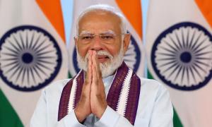 Modi speaks to new UK PM, invites him to India