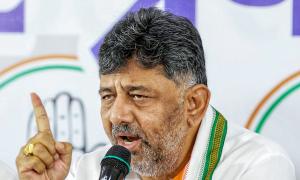 Shut your mouths: DKS to Cong leaders over CM post