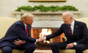 Biden meets Trump, both pledge smooth transition