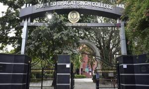 Dalit student alleges casteist slurs by Delhi principal