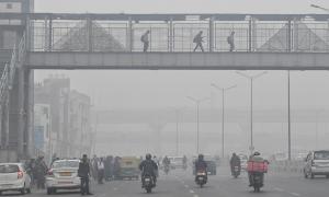 Delhi schools, colleges go online as AQI worsens