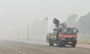 Air pollution: SC questions AAP govt over trucks entry