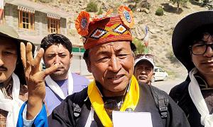 Atishi prevented from meeting Sonam Wangchuk