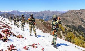 150 terrorists waiting to infiltrate into Kashmir: BSF