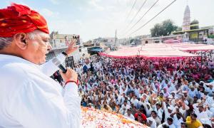 Caste survey among Cong's 7 guarantees to Haryana