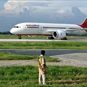 AI Dreamliner may return tonight after being repaired