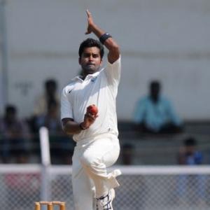 Irani Cup: Vinay's six-for bundles out ROI for 201