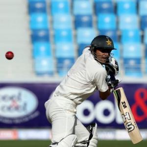 Shehzad hits maiden Test ton but Pakistan's hopes fade